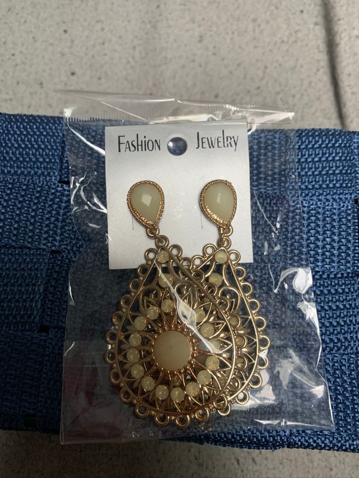 Boucle d’oreille
