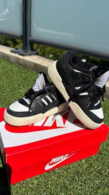 Basket adidas