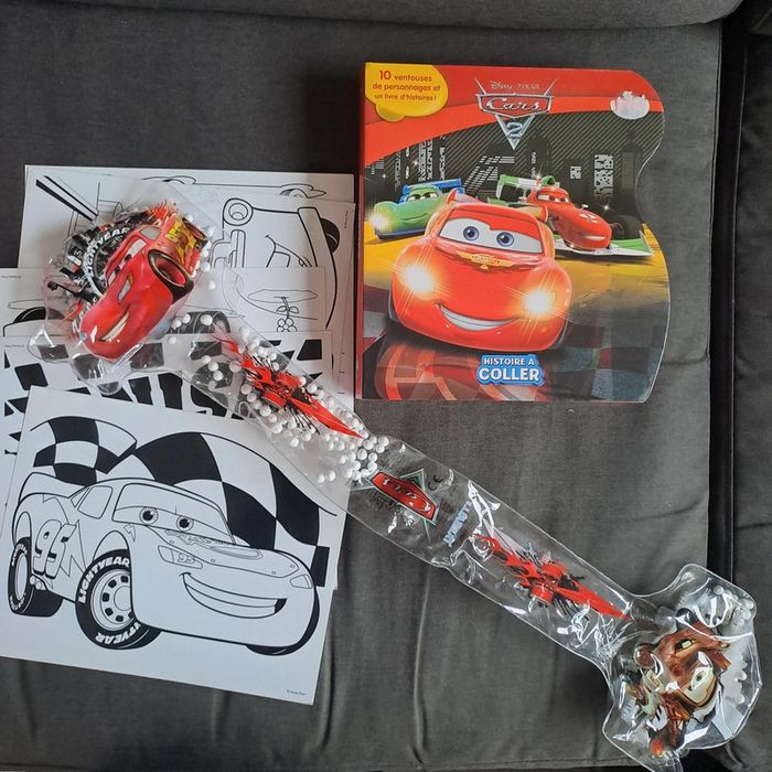 Lot livre jouet dessin Cars #cars