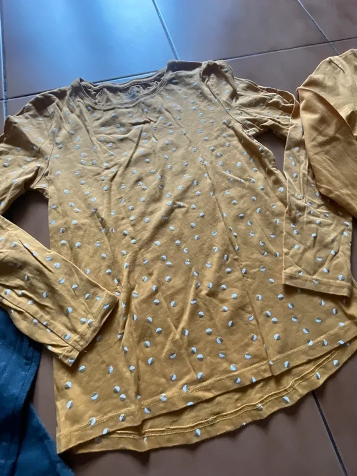 Lot 3 t shirts fille 10 ans - photo numéro 7