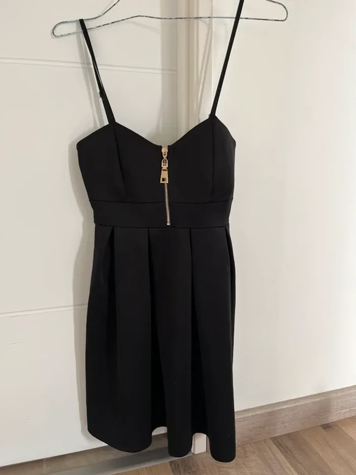 Robe noire