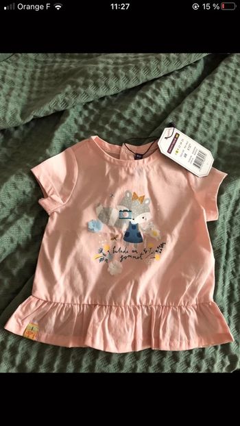 Très joli t-shirt rose été fille 6 mois