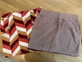 Lot 2 mini jupes Esprit T38