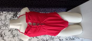 Maillot de bain rouge