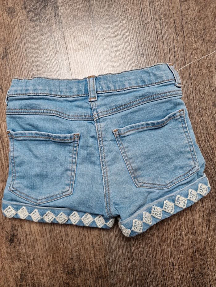 Short jean 6 ans - photo numéro 2