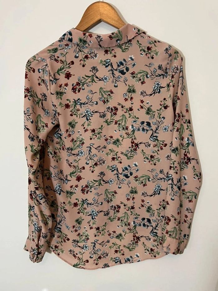 Chemise Primark fleurie - photo numéro 2