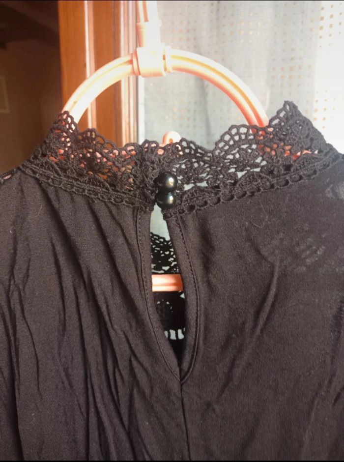 T.shirt / top - photo numéro 3
