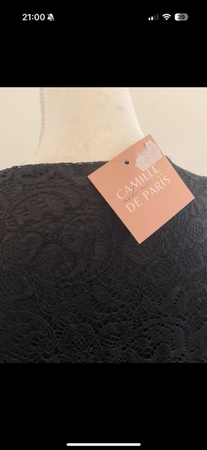 robe noire en dentelle neuf Camille de Paris T 36 - photo numéro 3