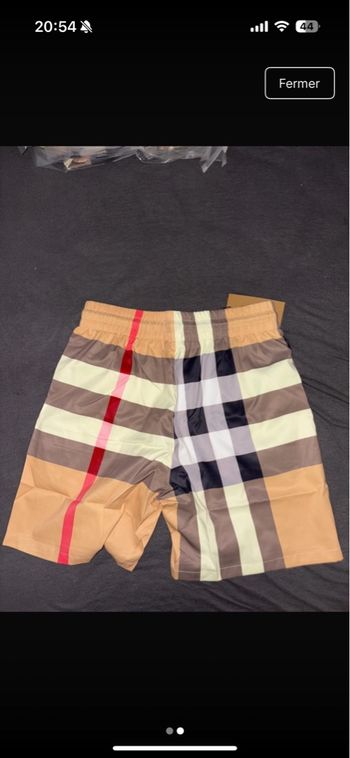 Short burberry neuve 