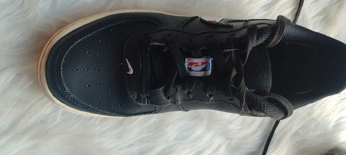 Basket air force one NBA pointure 37.5 noir - photo numéro 11