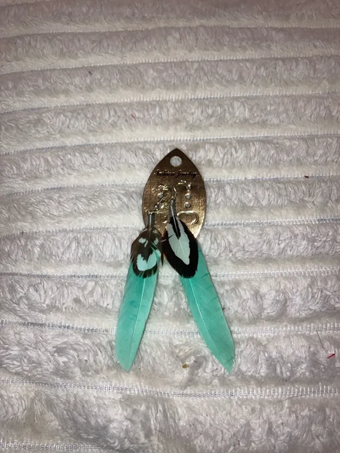 Boucles d’oreilles plumes