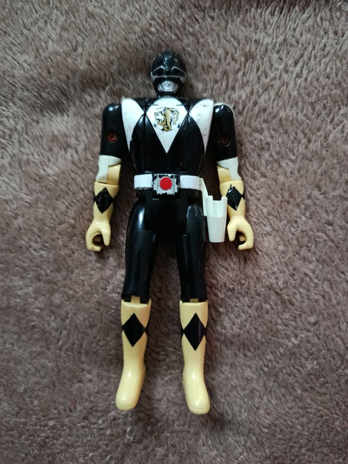 À saisir : figurine retro " Power Rangers noir " , bandaï , 1993 !