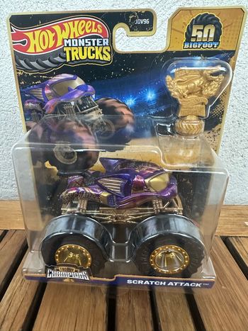Scratch attack monter truck hot Wheels neuf