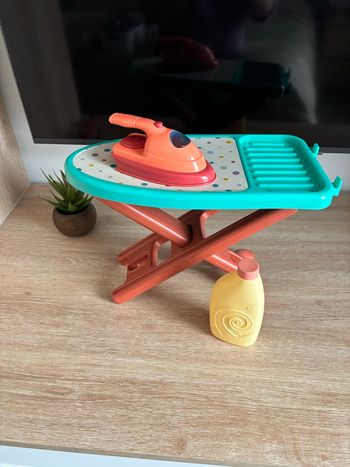 Table à repasser jouet imitation enfant