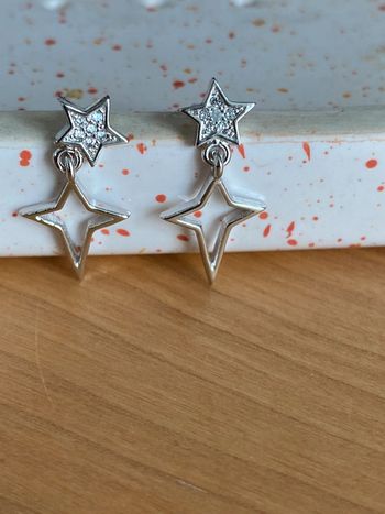 Belle paire de boucle d’oreille en plaqué argent étoile 925