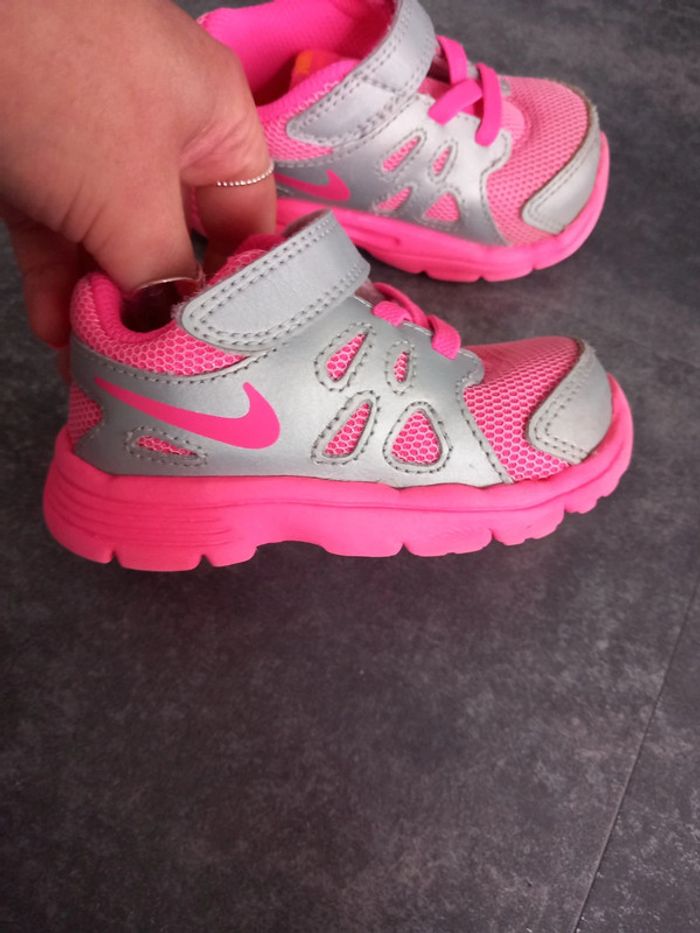 Baskets nike - photo numéro 2