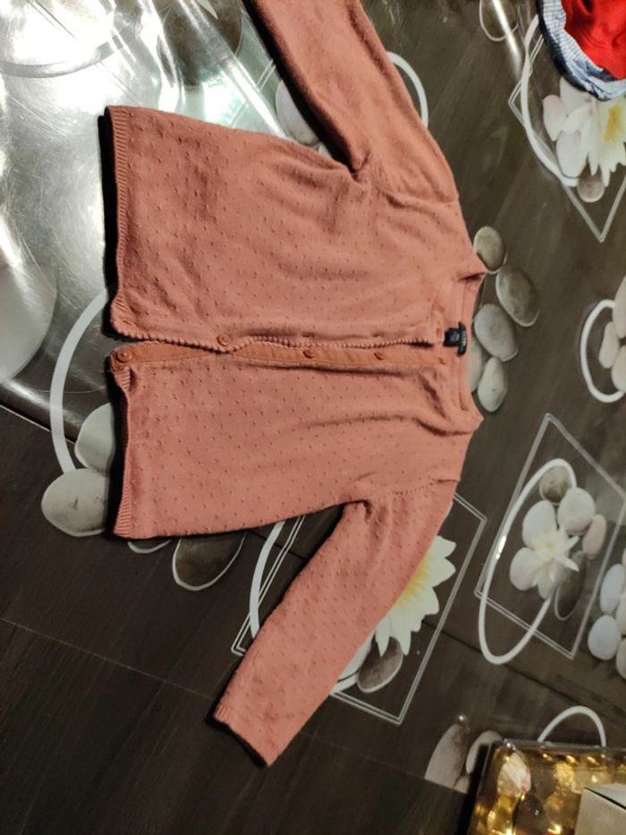 Gilet fille 18 mois kiabi - photo numéro 2