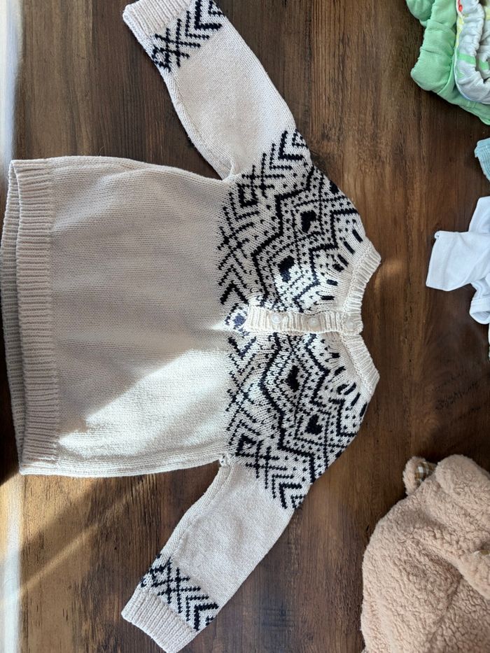 Pull  6 mois