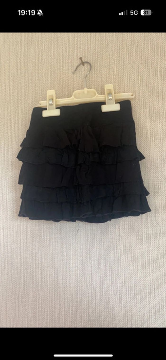 Jupe noir 4 ans - photo numéro 2