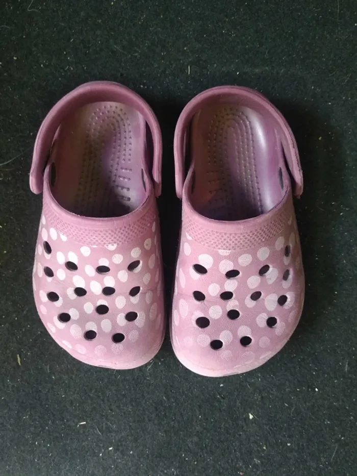 Petite Crocs Violette - photo numéro 2