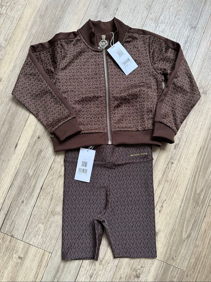 Ensemble short et veste Michael kors fille 5 ans