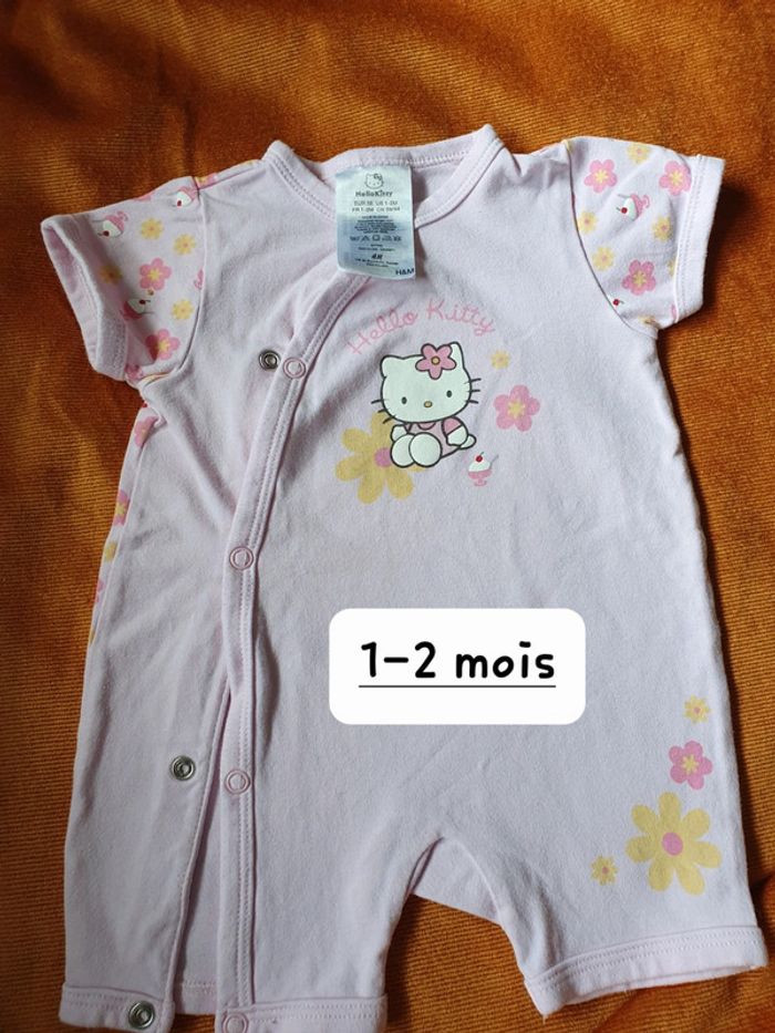 Grenouillère hello kitty 1mois