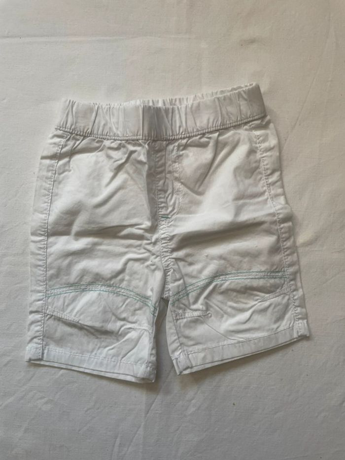 Short 6 mois