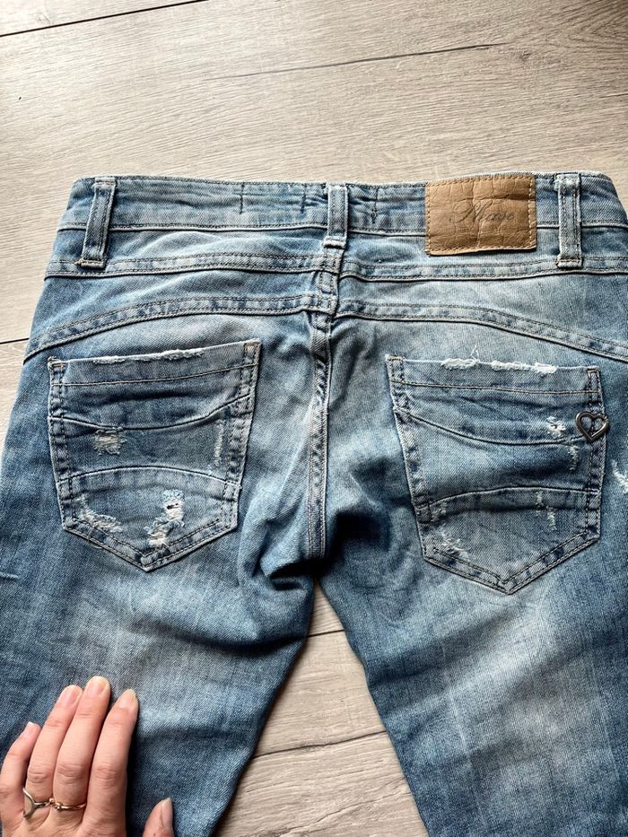 Jean Please taille 34 - photo numéro 5