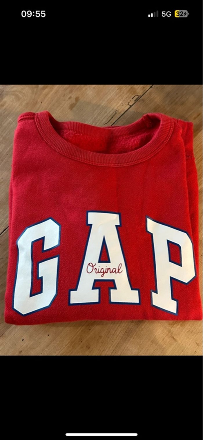 Sweat gap rouge 10 ans - photo numéro 2