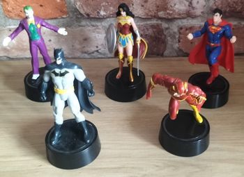 Lot de 5 figurines marvel