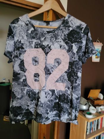 T-shirt jennyfer taille M