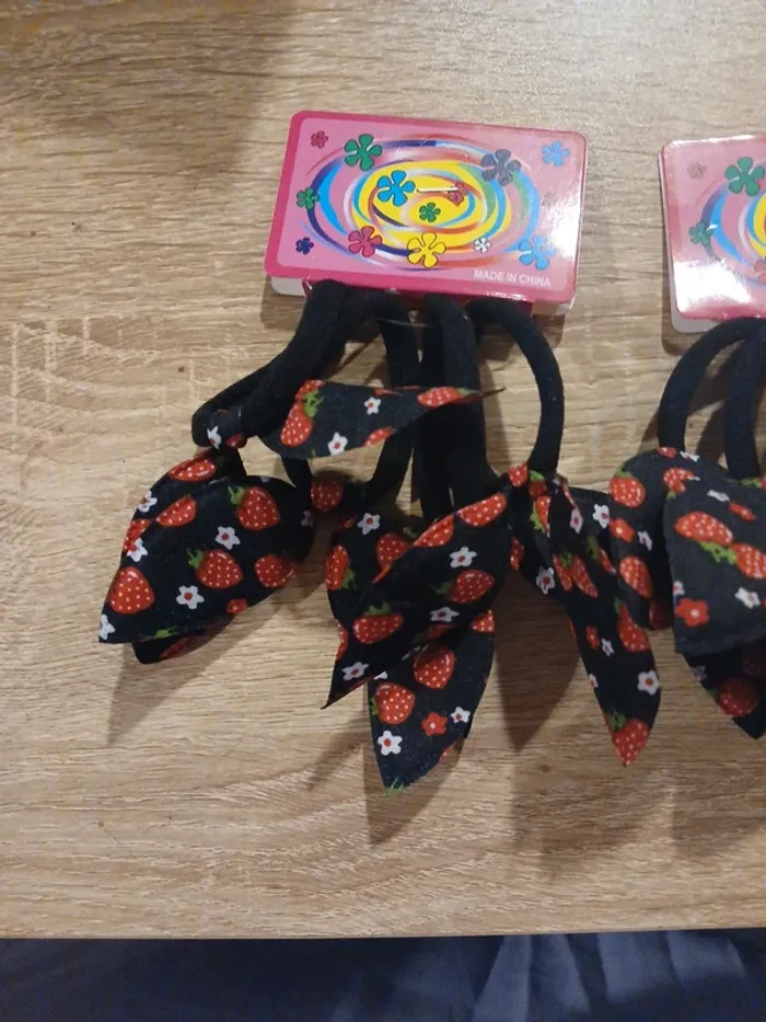 3 lot de quatre élastiques chacun