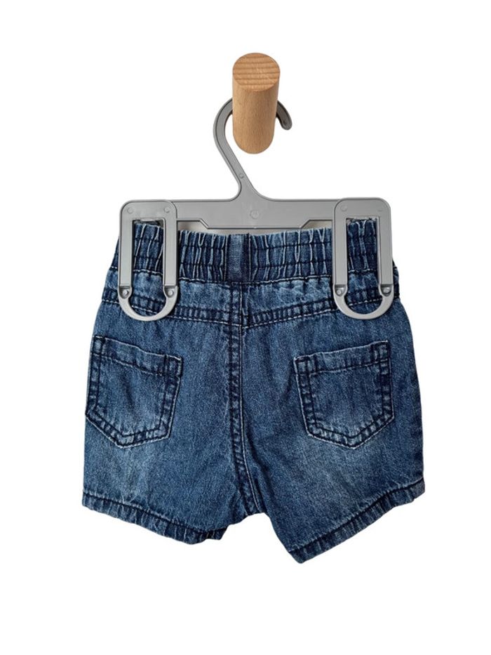 Short en jean bleu denim 100% coton - Zeeman 6 mois (68cm) - photo numéro 2