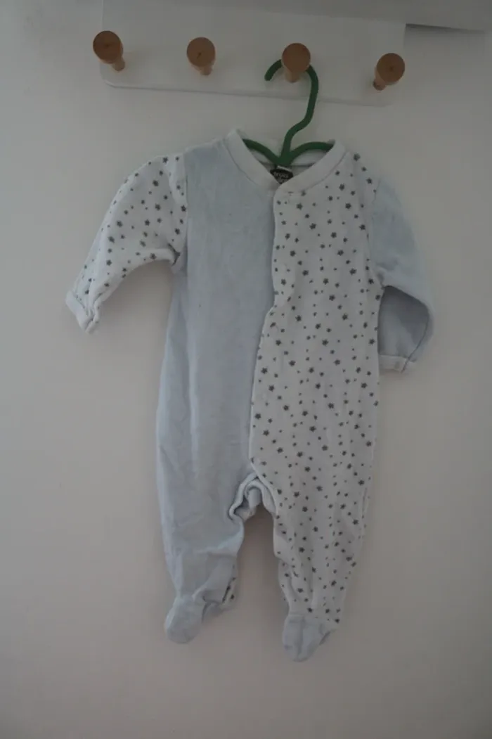 Lot pyjamas garçon 6 mois - photo numéro 6