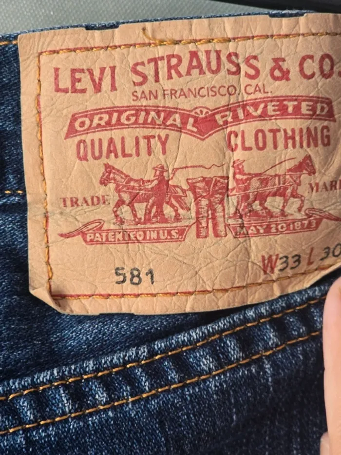 Jean Levi’s Homme 581 – W33 L30 – Bleu Foncé – Très Bon État - photo numéro 7
