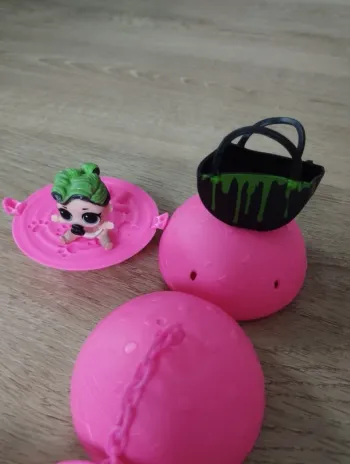 Poupée LOL bébé lil