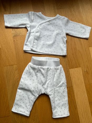 Ensemble velours tout doux blanc étoiles bébé mixte
