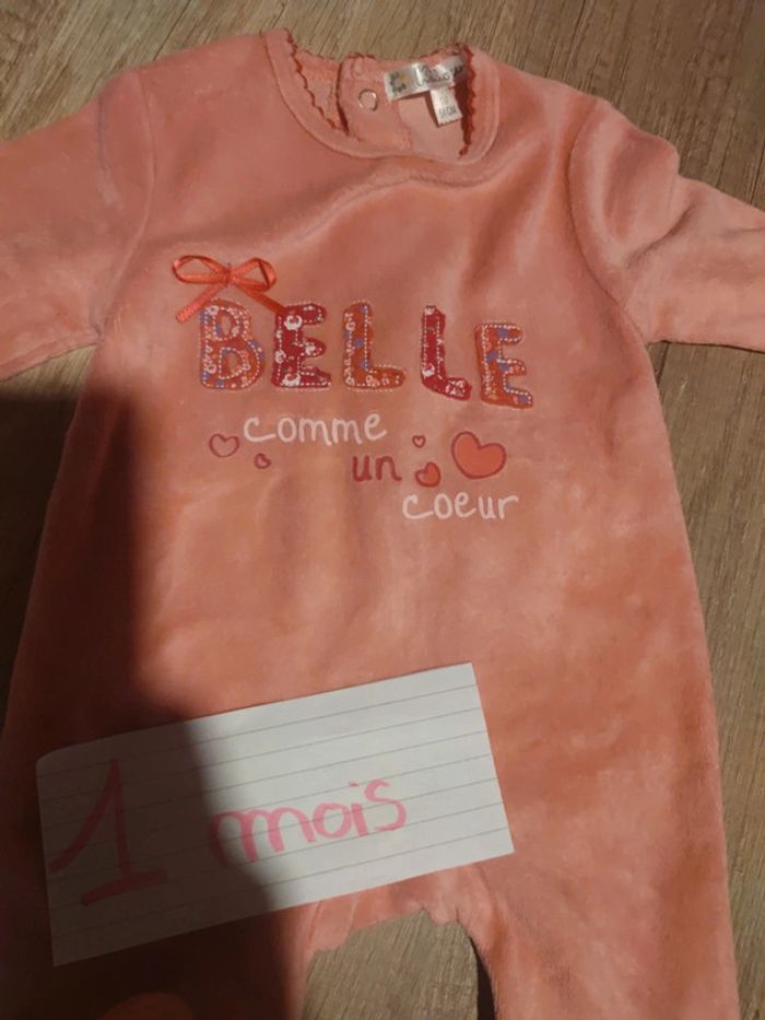 Pyjama/ grenouillère velours - photo numéro 3