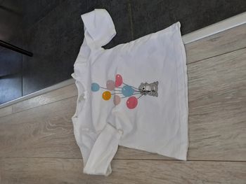 T shirt manches longues blanc, taille 2 ans