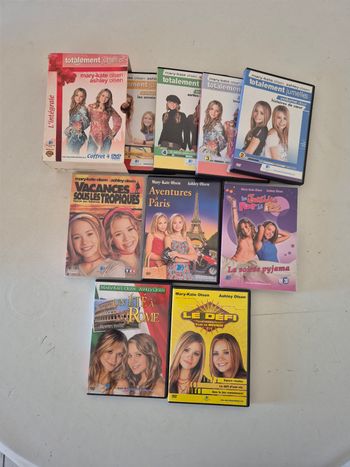 Lot coffrets totalement jumelles et 5 dvd Mary Kate et Ashley Olsen