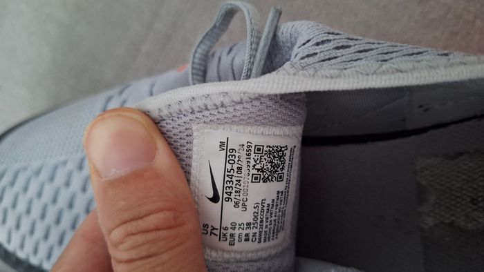 Baskets Air Max 270 gris et orange - photo numéro 8