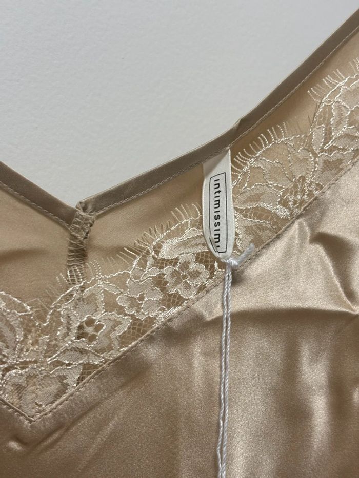 Prix FERME Top beige lingerie pour femme taille L Jennifer Lopez for Intimissimi - photo numéro 4
