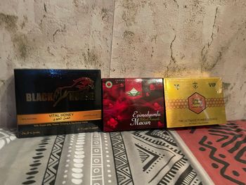 Black horse  royal honey kama . Homme  & femme