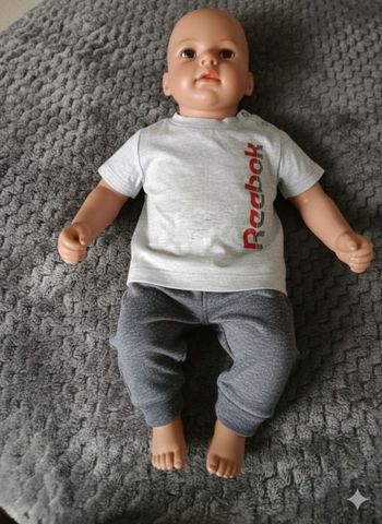 Joli ensemble reebok