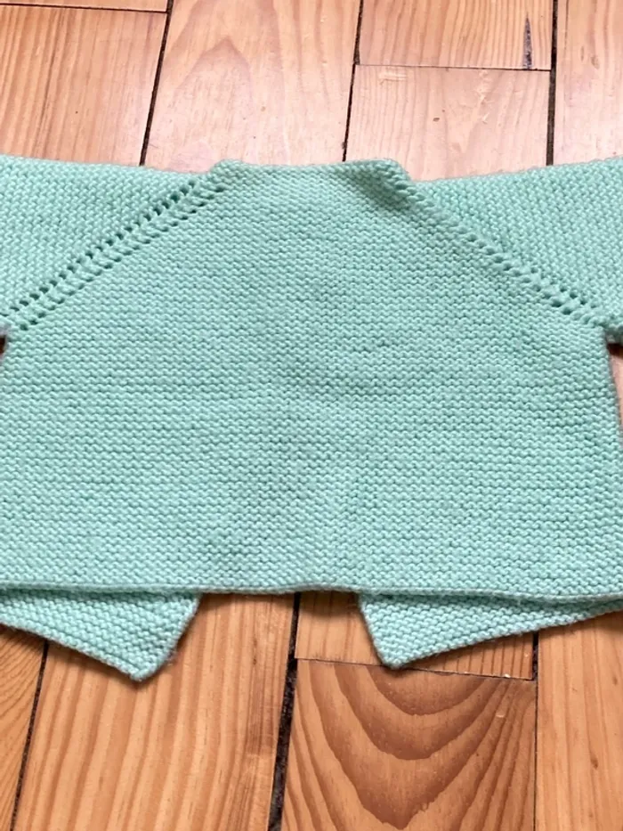Lot de 2 gilets en laine 3 mois - photo numéro 7