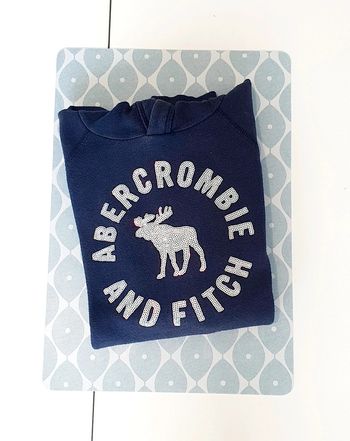 Sweat Abercrombie et Fitch - 11/12A