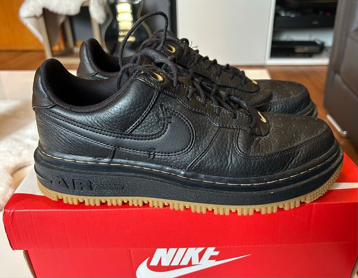 Nike air force 1 luxe