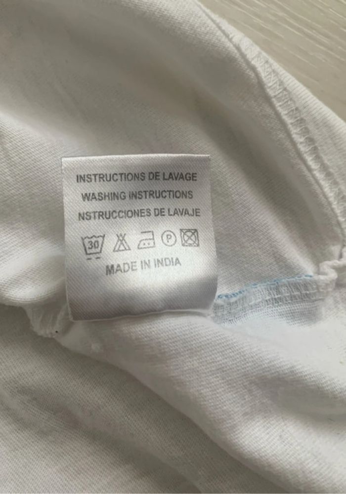 T-shirt Blanc imprimé taille S - photo numéro 6