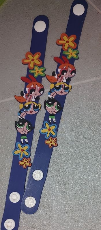 💙 Lot de 2 bracelets enfant – Super état 💙