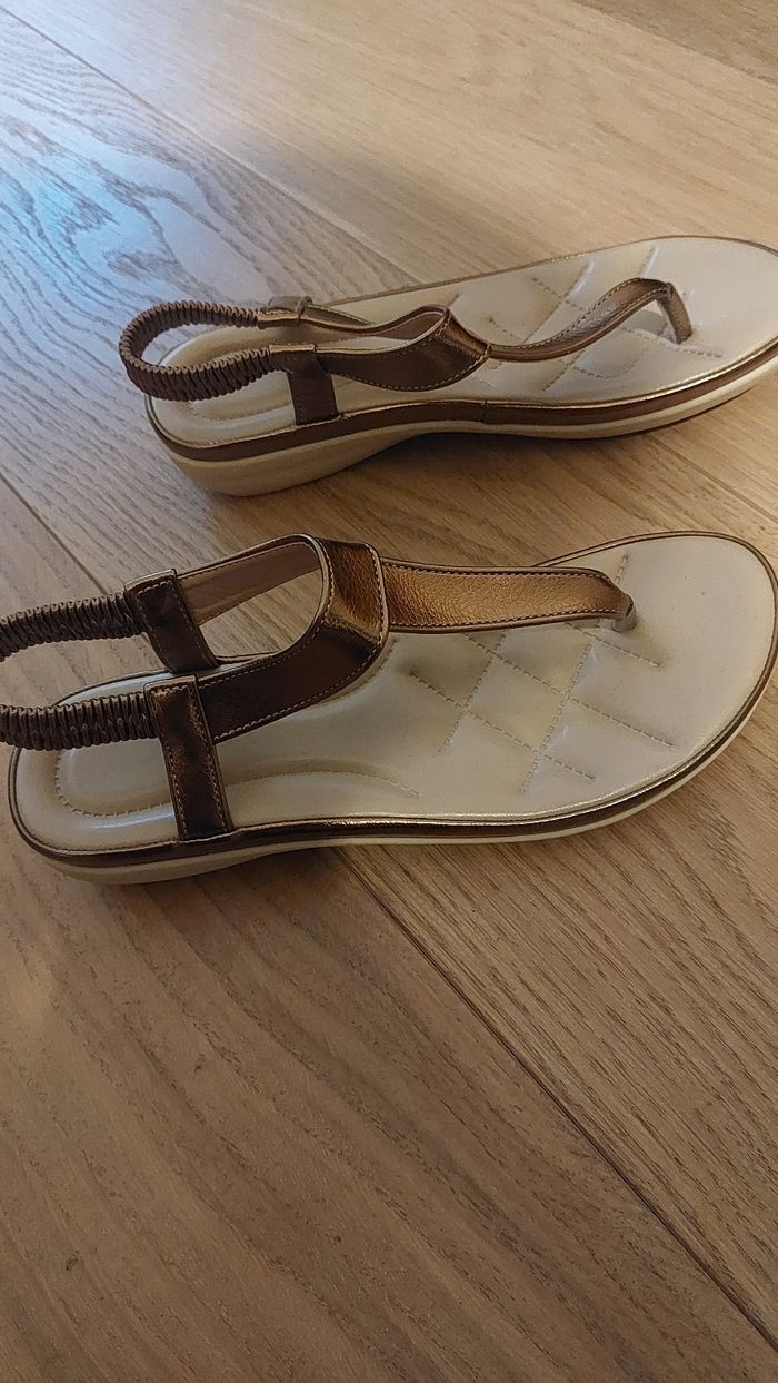 Sandales bronze - photo numéro 2